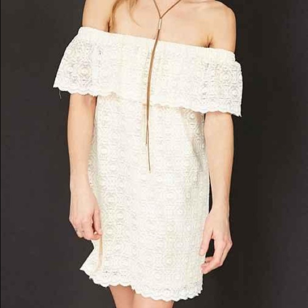 NWOT Kimchi Blue Lace Ruffle Off Shoulder Mini Dress